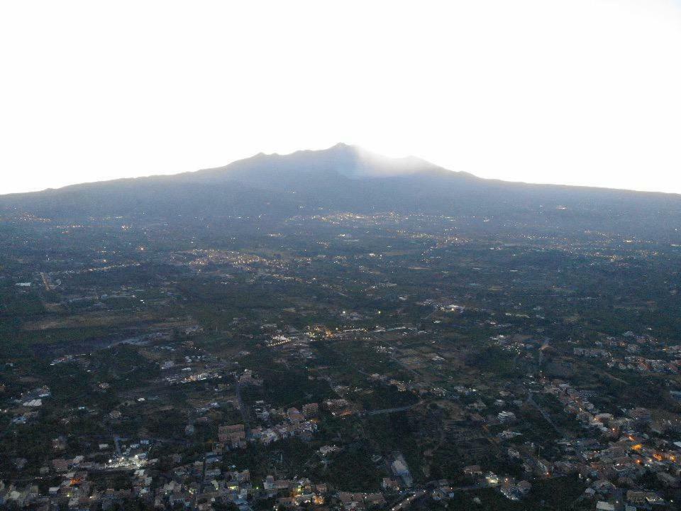 Uno Sguardo In Paradiso Acireale Eksteriør bilde